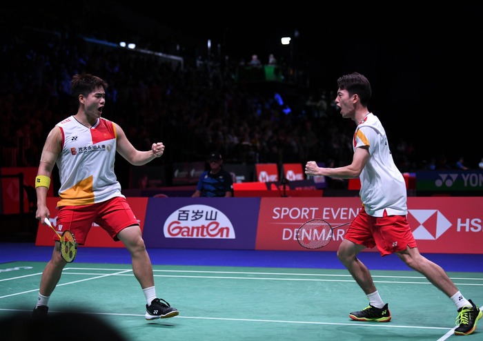 行云流水的 行云流水的