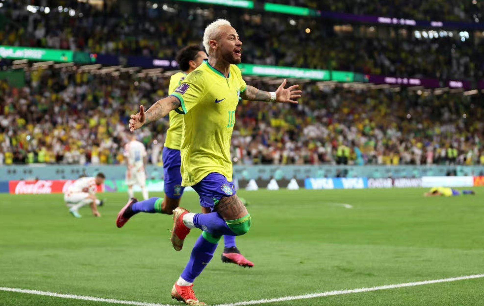 望尘莫及 望尘莫及