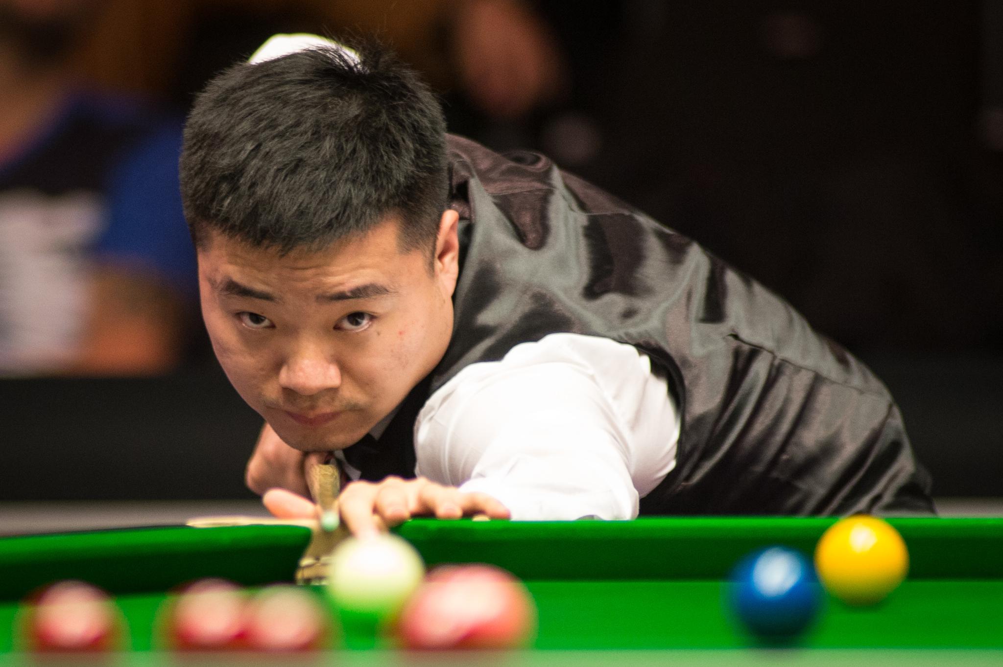 同样不容小 同样不容小