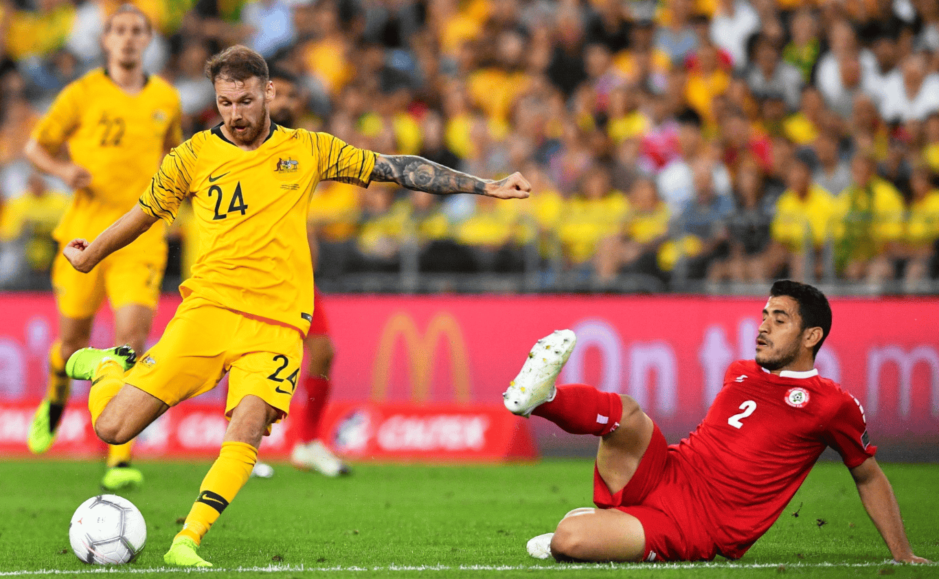 借多年的英 借多年的英