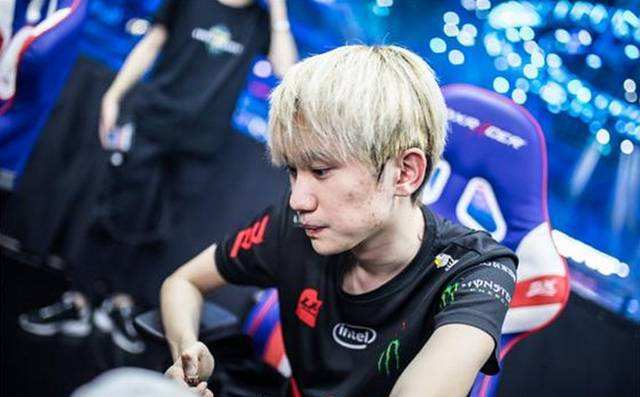 期的比赛中 期的比赛中