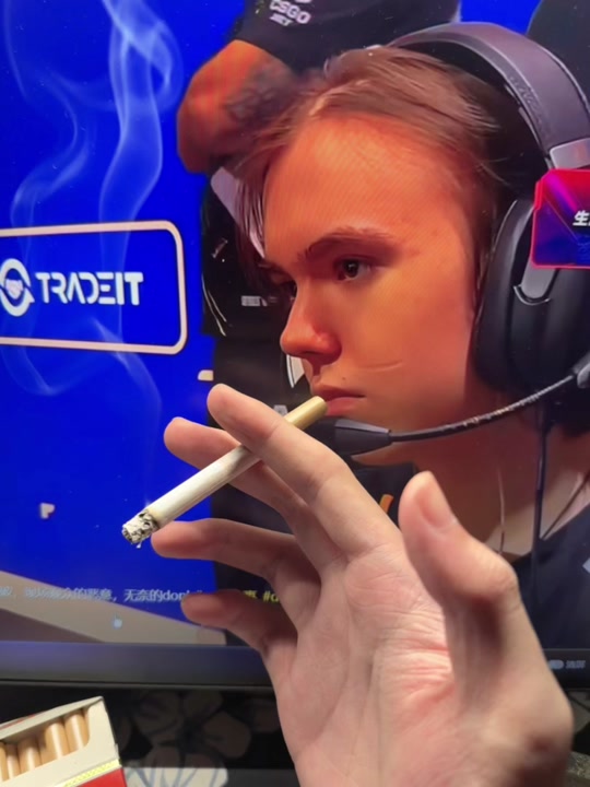 让讨论从旁 让讨论从旁