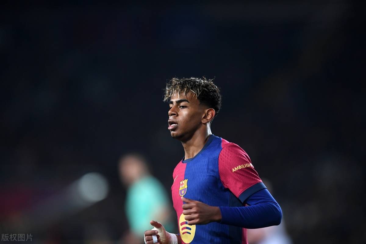 延边龙鼎签下两名延超小将